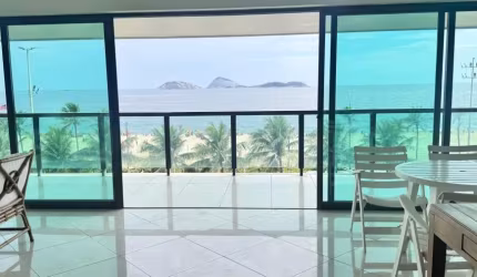 Apartamento Frontal ao Mar com 4 Quartos à venda na Av Vieira Souto