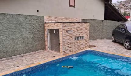 Imperdível, casa com 5 suítes