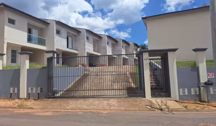 Casa com 2 quartos à venda na Rua José Ângelo Calafiori, Dos Nogueiras, Socorro, 1 m2 por R$ 420.000