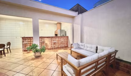 Casa Térrea,Mobiliada, com 4 dormitórios à venda, 201 m² por R$ 958.000 - Sumarezinho - Ribeirão Preto/SP