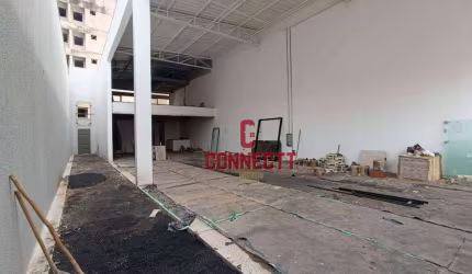 SALÃO COMERCIAL DE 330m² DE TERRENO  MEZANINO NO BAIRR NOVA ALIANÇA.