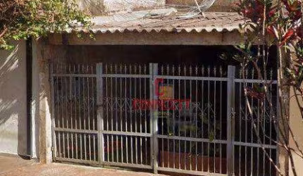CASA PARA REFORMA COM EDÍCULA.