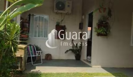 Casa para Venda em Guaramirim / SC no bairro Beira Rio