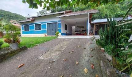 Casa para Venda em Guaramirim / SC no bairro Vila Freitas