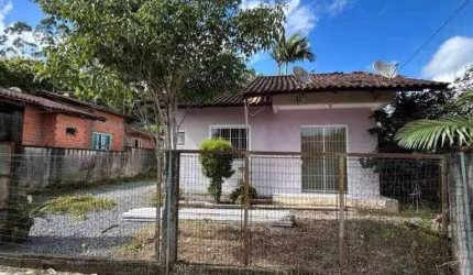 Casa para Venda em Guaramirim / SC no bairro Corticeira