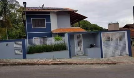 Casa em Jaraguá-18
