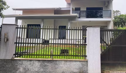 Casa para Venda em Massaranduba / SC no bairro Centro