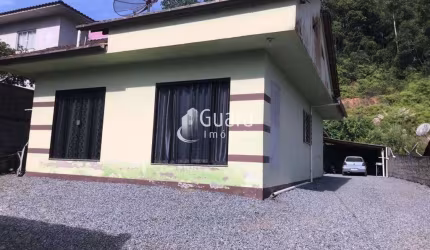 Casa para Venda em Guaramirim / SC no bairro Beira Rio