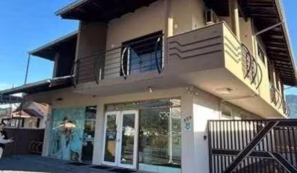 Casa para Venda em Jaraguá do Sul / SC no bairro Ilha da Figueira