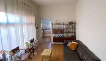 Sobrado residencial e comercial a venda em Mirandópolis. Excelente localização