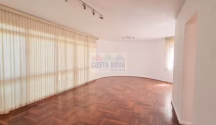 Venha morar no Pacaembu com todo conforto, excelente casa com 350 m² de área útil