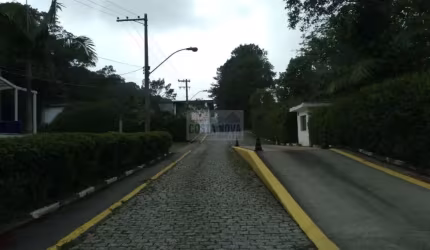 Galpão industrial com renda a venda. Terreno 37 mil m², área útil 5.400 m²
