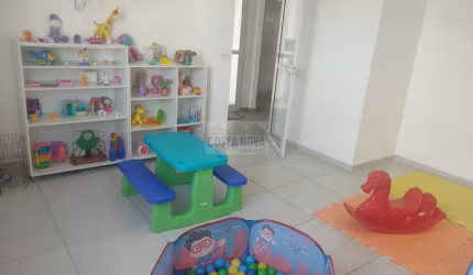 Apartamento com 72 m² com vaga demarcada, 2 suítes, semi mobilhado, bairro Boqueirão