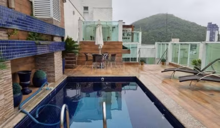 Cobertura triplex, 3 suítes, 598 m2, 6 vagas de garagem, vista pro mar!