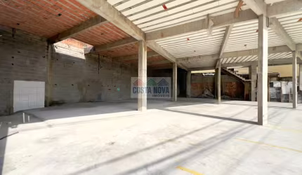Lage comercial no bairro Vila caiçara na principal avenida de Praia Grande.