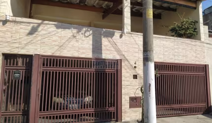 Sobrado à venda no bairro de Guapira - Tucuruvi. 100 m², 3 quartos, 1 banheiro, 2 vagas
