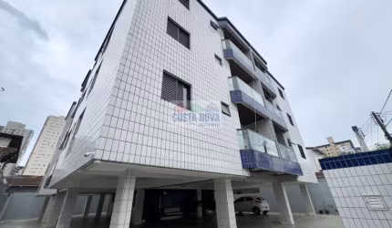 Apartamento com 1 quarto, 1 banheiro, 1 vaga de garagem, bairro Guilhermina