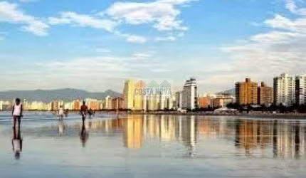 Apartamento com sacada e excelente custo-benefício!