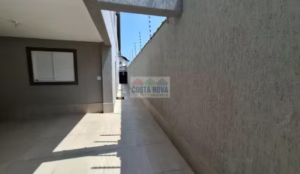 Casa de Condomínio na Guilhermina - 3 dormitórios - 1 vaga de garagem