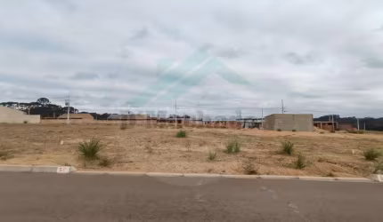 Terreno para Venda em Fazenda Rio Grande, Estados