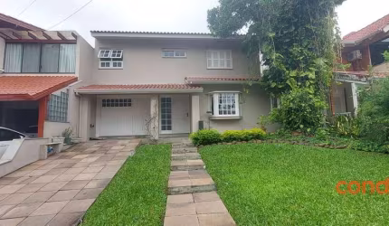 Casa com 4 dormitórios para alugar, 290 m² por R$ 7.281,00/mês - Espírito Santo - Porto Alegre/RS