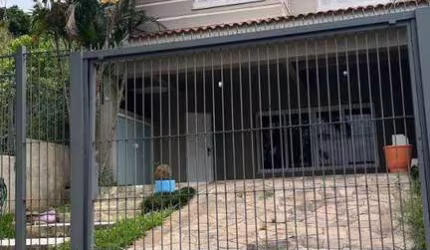 Casa com 3 dormitórios para alugar, 289 m² por R$ 4.556,00/mês - Ipanema - Porto Alegre/RS