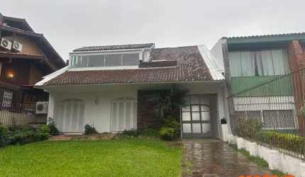 Casa com 3 dormitórios para alugar, 594 m² por R$ 11.432/mês - Cristal - Porto Alegre/RS