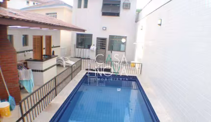 Casa com 3 dormitórios à venda, 300 m² por R$ 2.226.000,00 - Embaré - Santos/SP