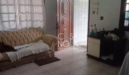 Casa com 2 dormitórios à venda, 122 m² por R$ 650.000,00 - Vila Cascatinha - São Vicente/SP