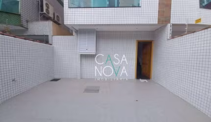 Casa com 3 dormitórios à venda, 120 m² por R$ 1.000.000,00 - Campo Grande - Santos/SP