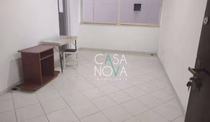Living no Boqueirão, 1 quadra da praia