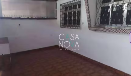 Excelente sobrado no bairro embaré