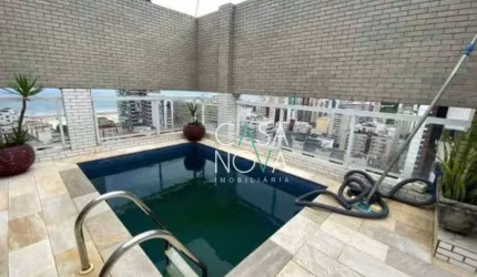 Excelente cobertura duplex à 100 metros da praia