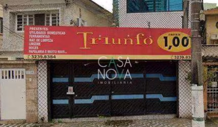 Prédio com 320 m2 de área construída