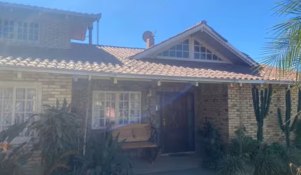 Casa para Venda em São Bento do Sul, Progresso, 3 dormitórios, 1 suíte, 2 banheiros, 2 vagas
