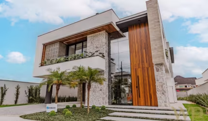 Casa em condomínio fechado com 4 quartos à venda na Rua Presidente Vargas, 146, Pirabeiraba, Joinville por R$ 2.750.000