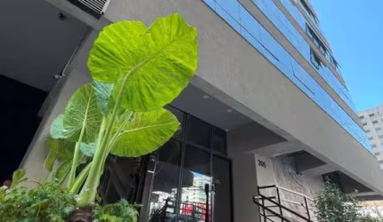 Apartamento com 4 quartos à venda na Rua 295, 205, Meia Praia, Itapema por R$ 4.850.000