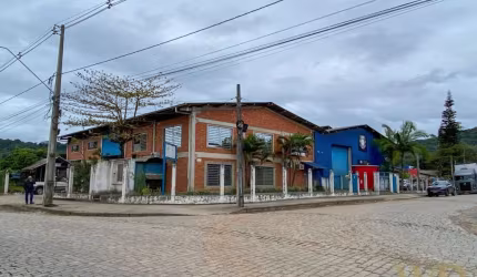 Barracão / Galpão / Depósito com 5 salas à venda na Rua Dorothovio do Nascimento, 1200, Jardim Sofia, Joinville por R$ 3.500.000