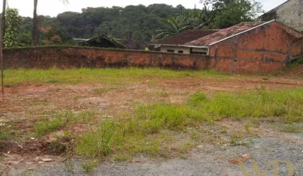 Terreno à venda na Rua Correia Pinto, 1, Costa e Silva, Joinville por R$ 680.000