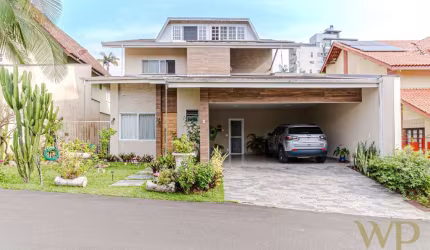 Casa em condomínio fechado com 4 quartos à venda na Rua Oscar A Schneider, 205, Atiradores, Joinville por R$ 1.855.000
