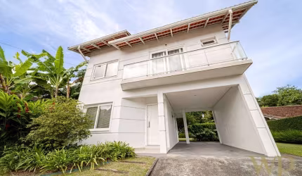 Casa com 3 quartos à venda na Rua José Boiteux, 357, Glória, Joinville por R$ 1.880.000