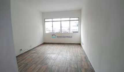 Apartamento para locação! 02 Dorms! A 500 metros do metrô Alto da Boa Vista!