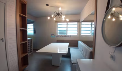 Apartamento mobiliado, prox. ao metro Saúde