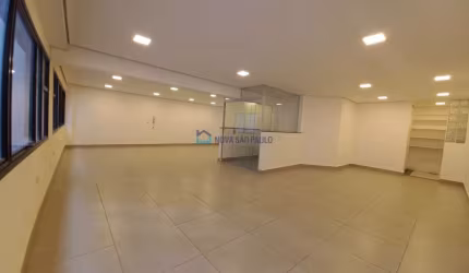 Sala comercial de 86 m², atrás do metrô Santa Cruz