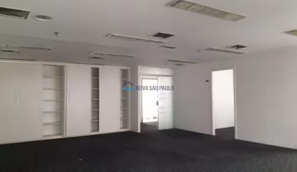 Conjunto comercial para locação próximo à Avenida Paulista