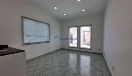 Sobrado Comercial para Locação na Vila Nova Conceição - 160m²