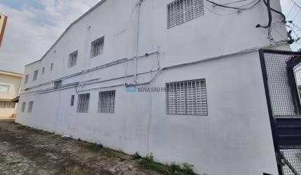 Imóvel comercial ao lado do metrô Jabaquara e colégio Anglo