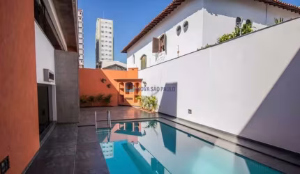 Casa com piscina