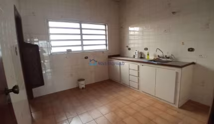 Comercial ou residencial ao lado do metrô Praça da Árvore na região da Saúde!
