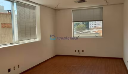 Excelente sala comercial para locação! Aclimação